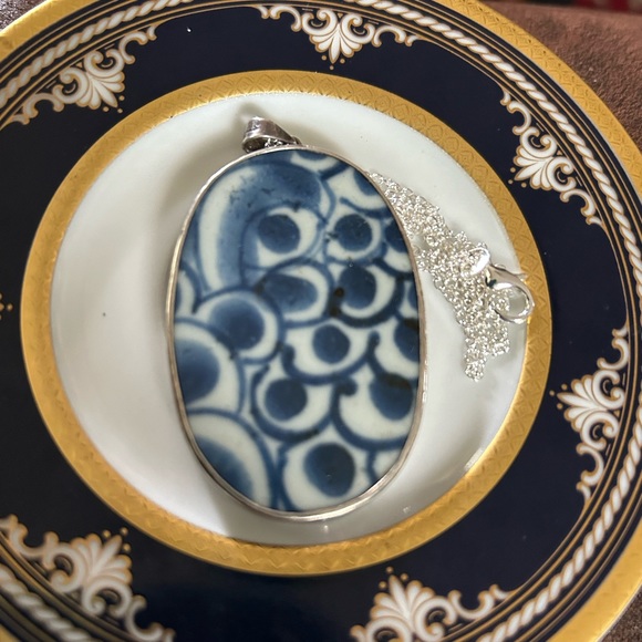 Large Vintage Sterling Silver Blue & White Porcelain Pendant Necklace